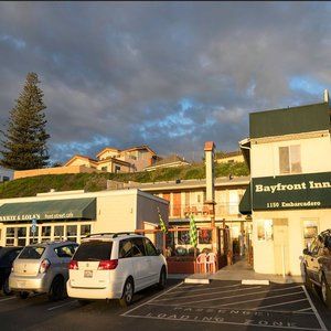 Motel Bayfront 2*